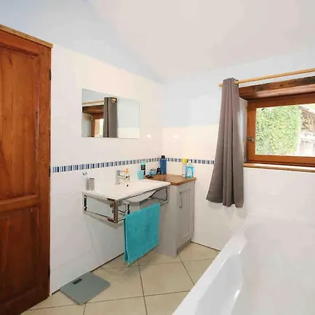 2 Beautiful Houses, Private Pool/ Spa. Perigord * Busserolles
