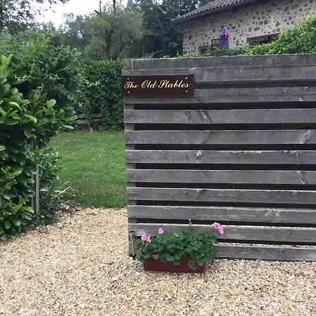 2 Beautiful Houses, Private Pool/ Spa. Perigord Nyaraló Busserolles