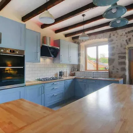 2 Beautiful Houses, Private Pool/ Spa. Perigord *